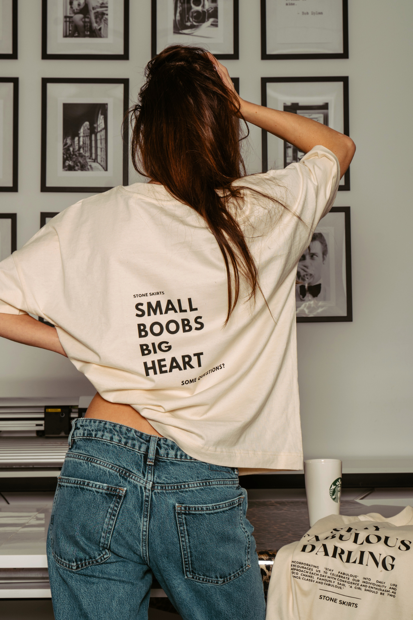 T-shirt BOOBS - naturalny krem ♡