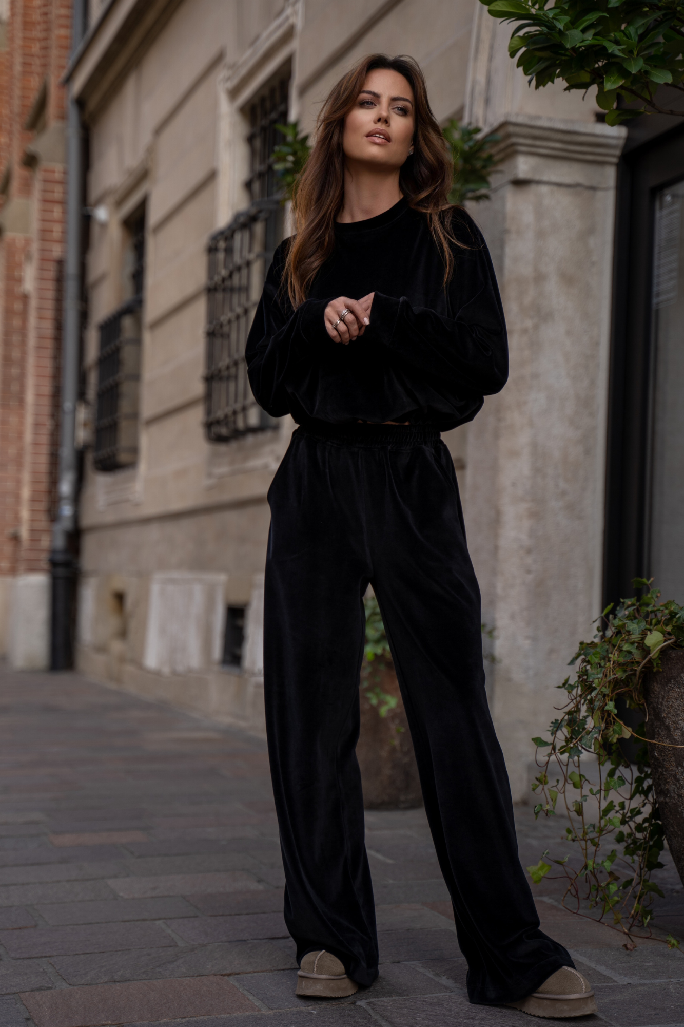 Komplet welurowy - Cristin Black