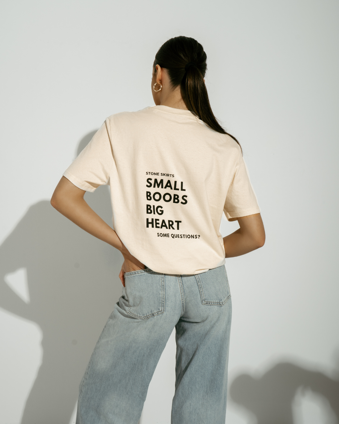T-shirt BOOBS - naturalny krem ♡