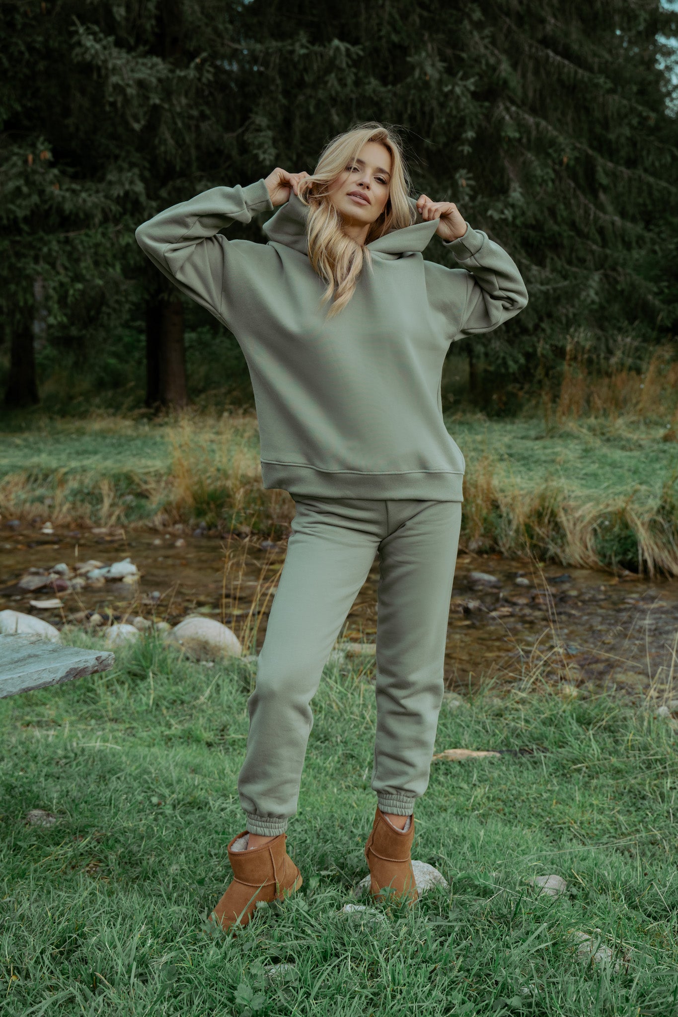 Komplet dresowy Lisa Khaki
