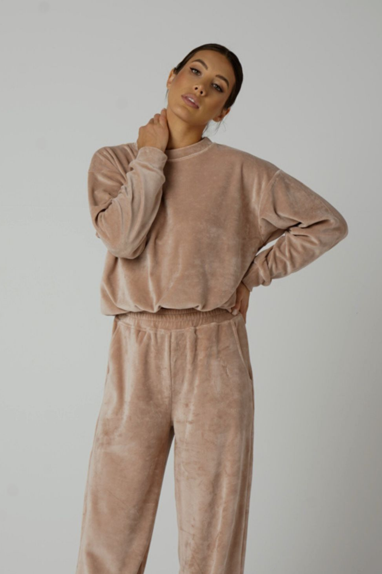 Cristin Cream komplet welurowy