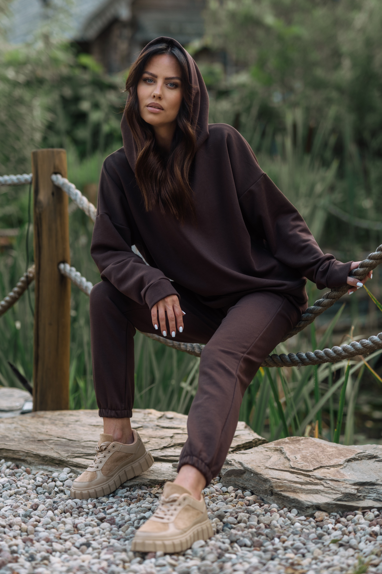 Komplet dresowy Lisa Dark Chocolate (grafika)