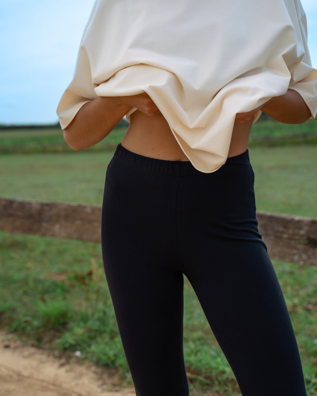 LEGGINSY FLARE BLACK