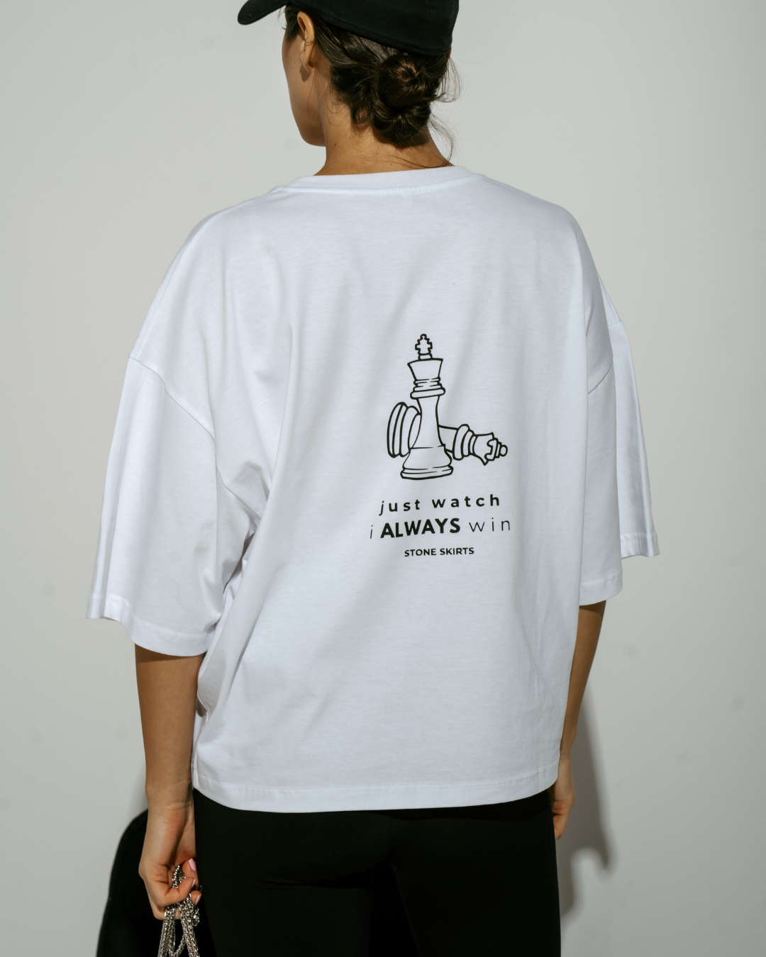 T-shirt Just Watch - biała
