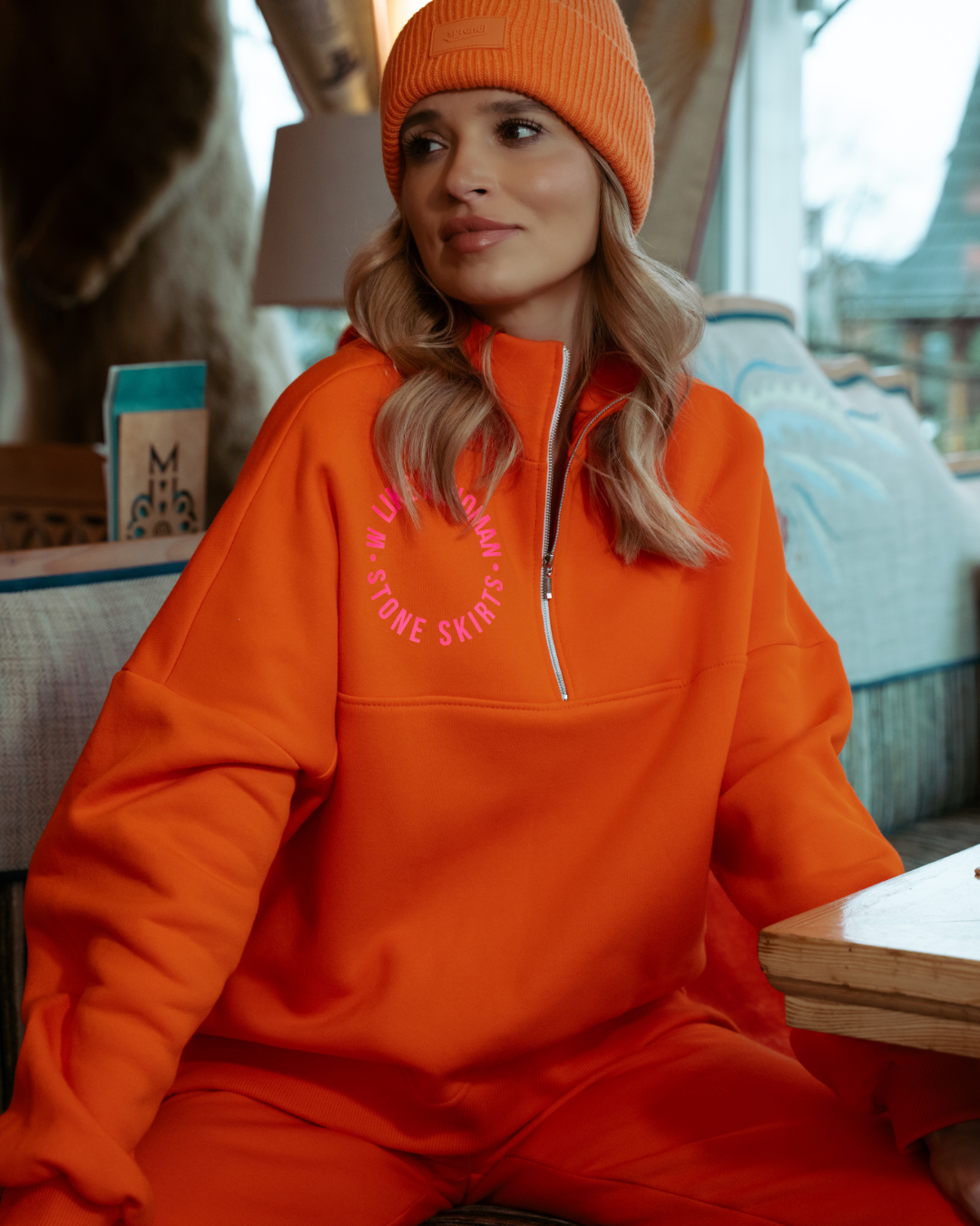 Komplet dresowy Amina Orange THERAPY