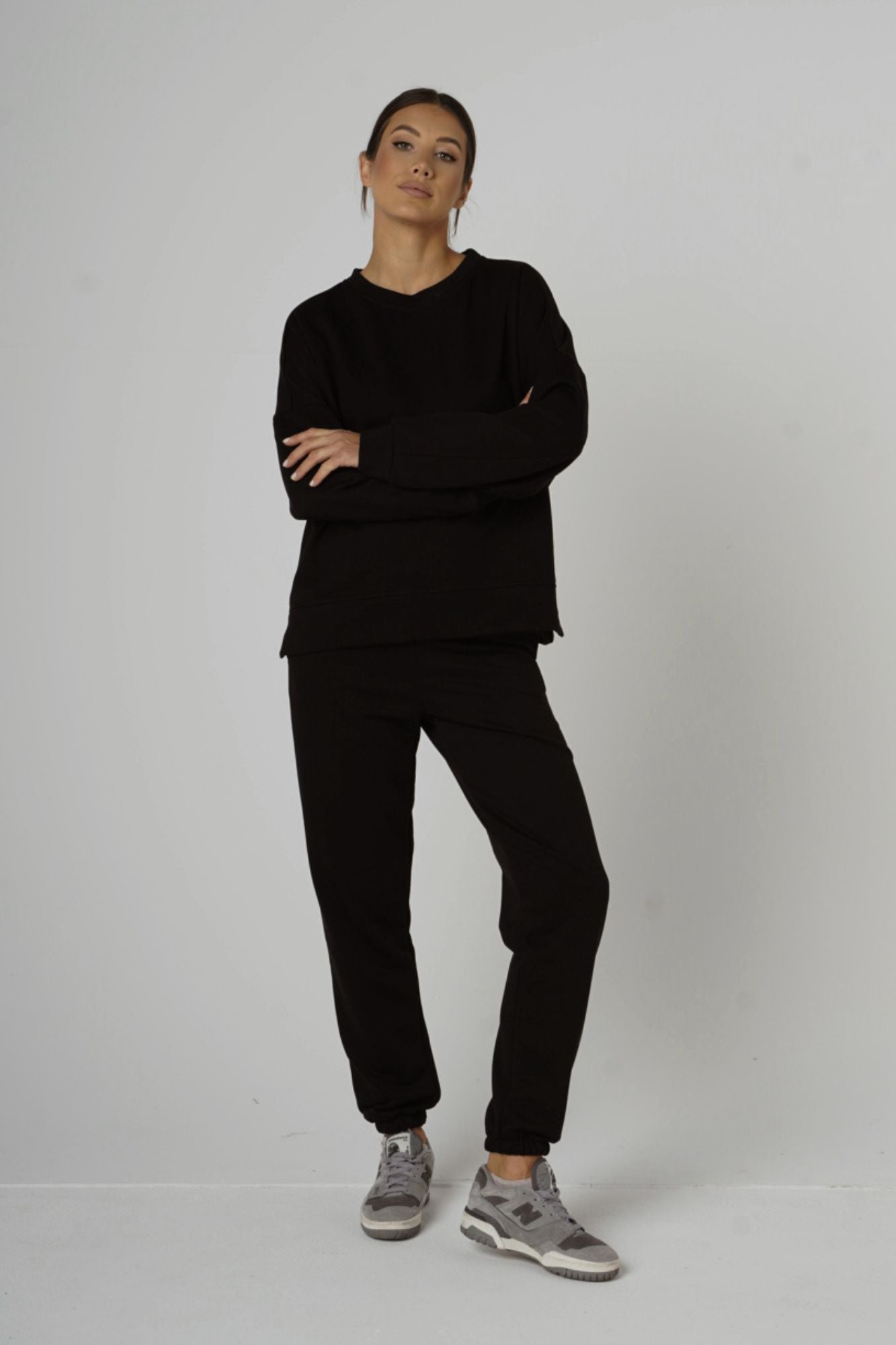 Cornelia Czarny - komplet dresowy diagonal