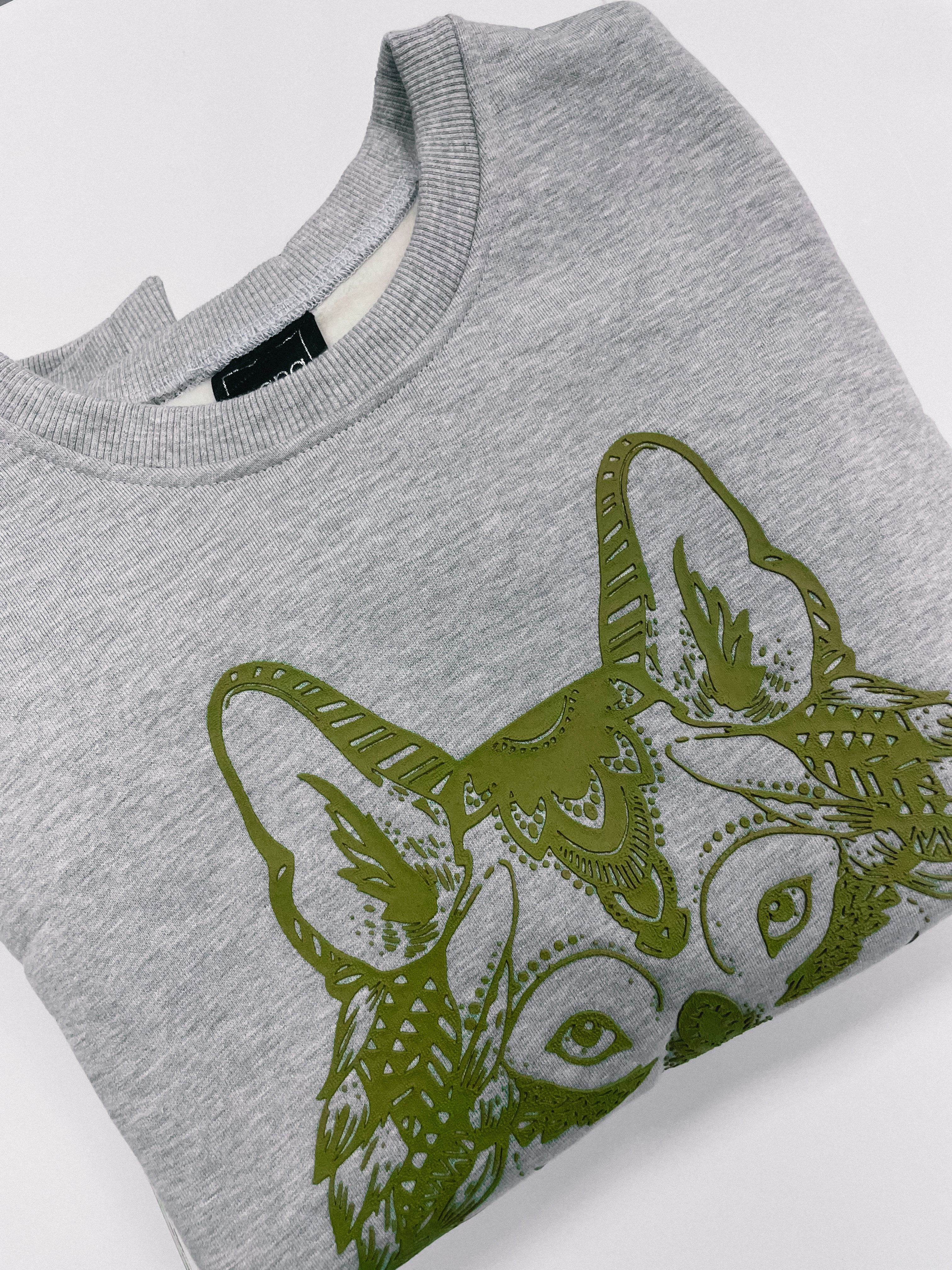 Herren-Sweatshirt MANA grüner Wolf (limitiert)